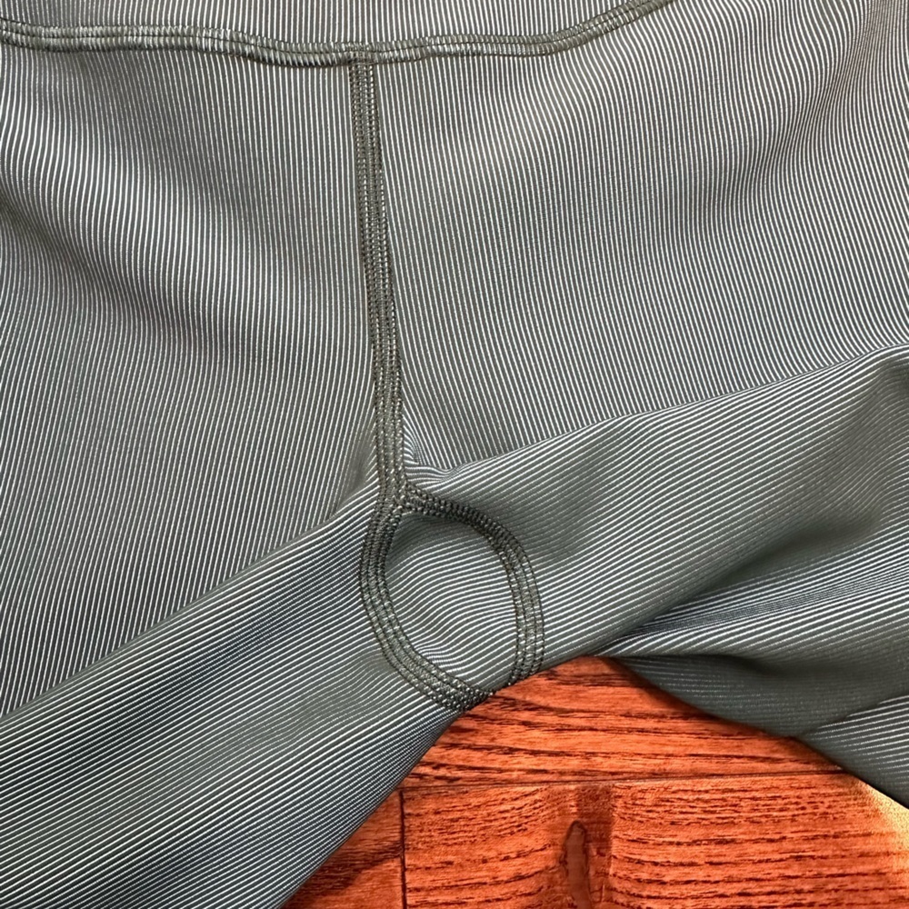Lululemon Base Pace High-Rise Tight 25" *Two-Tone Ribbed - Picture 12 of 12
